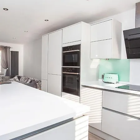 Holgate Lodge- Luxury Apartment, Close To City Centre