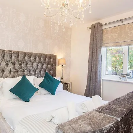 Holgate Lodge- Luxury Apartment, Close To City Centre