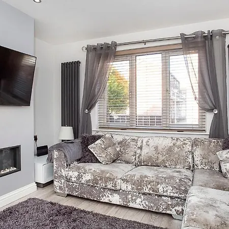 Holgate Lodge- Luxury Apartment, Close To City Centre *